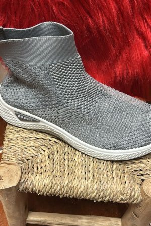 Zapatilla en botín GRIS