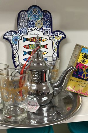 Juego de tetera+6 vasos+Te+ bandeja