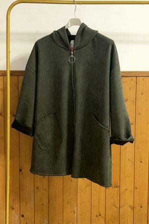 Chaqueta antelina color verde kaki