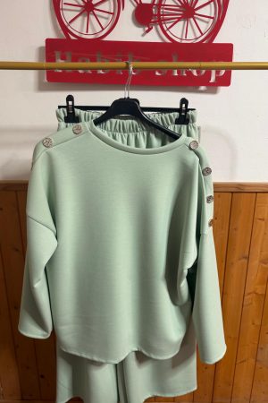 conjunto Amancio botones verde