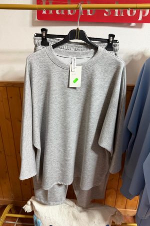 conjunto Amancio gris