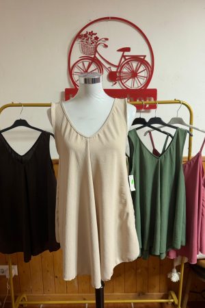 Camiseta tirante ancho beig