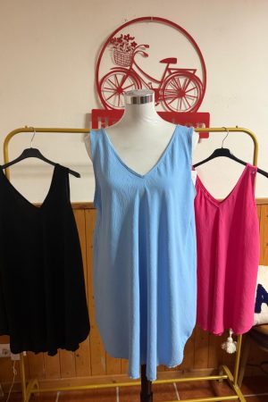 Camiseta tirante ancho celeste plus